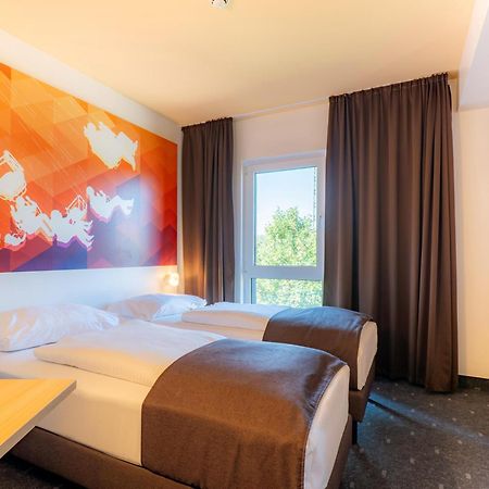B&B Hotel Stuttgart-Bad Cannstatt 外观 照片