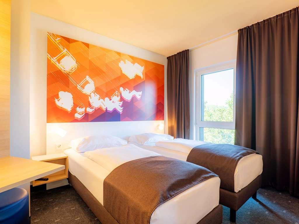 B&B Hotel Stuttgart-Bad Cannstatt 客房 照片